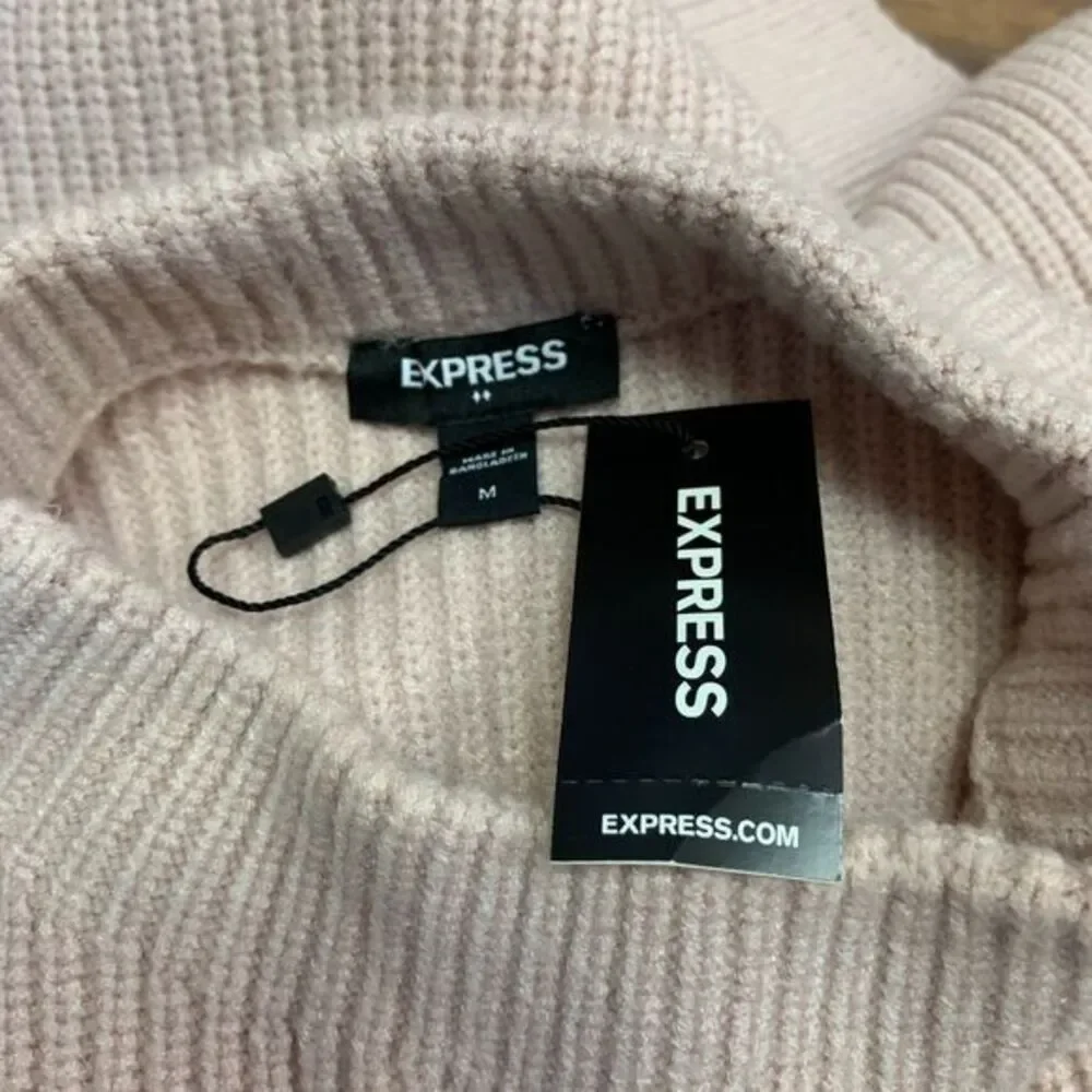 Express Sweater Womens Medium Pink Ribbed Mock Oversized Chunky‎ Knit Pullover